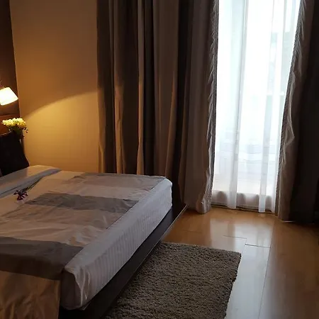 Отель Unique Boutique Бухарест