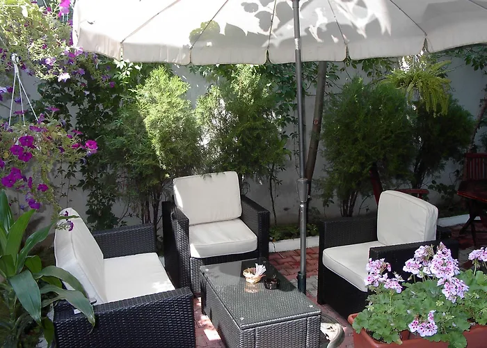 Unique Boutique Hotel 4*