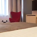 Unique Boutique 4*