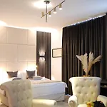 Unique Boutique Bucarest