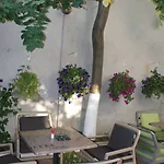 Unique Boutique