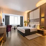Unique Boutique 4* Bucareste