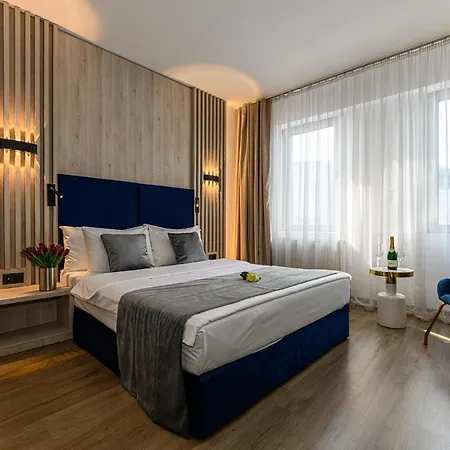 Unique Boutique 4* Boekarest