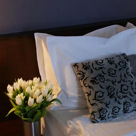 Unique Boutique Hotel 4*