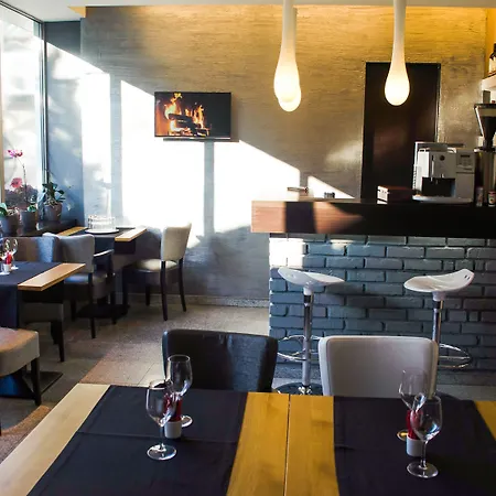 Unique Boutique 酒店 4*