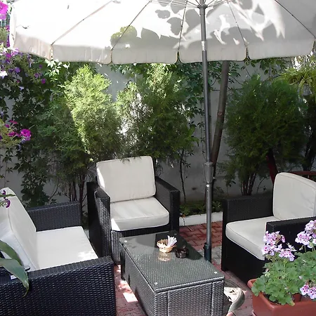 Unique Boutique Hotel 4*