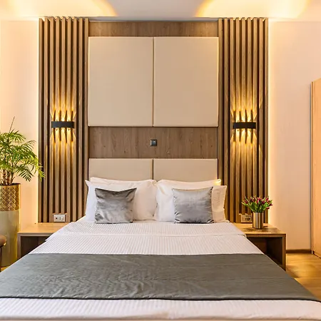 Unique Boutique Hotel 4*
