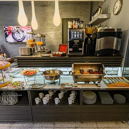 Unique Boutique 4* Bukarest