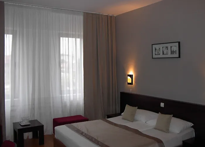 Unique Boutique Ξενοδοχείο 4*