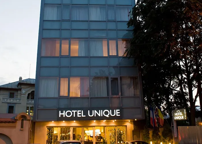 Unique Boutique 4*