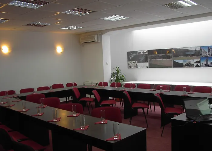 Ξενοδοχείο Unique Boutique 4*